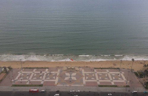Tran Phu Beach House | 5 Star Living Ocean View