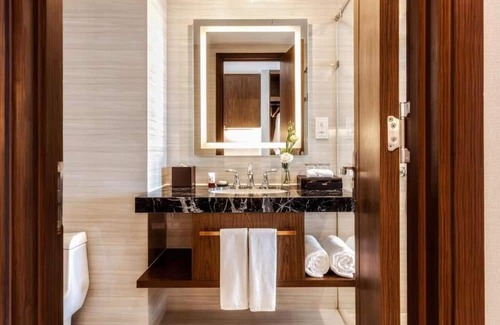 Tran Phu Beach House | 5 Star Living Ocean View