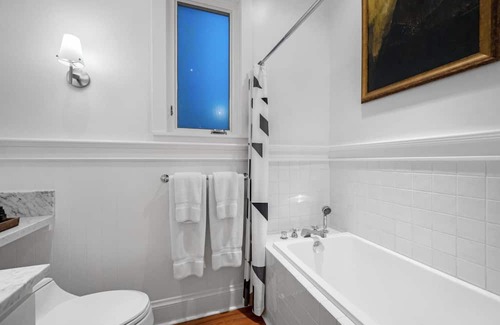 Ashbury Heights House | Boutique luxury home -Cole Valley