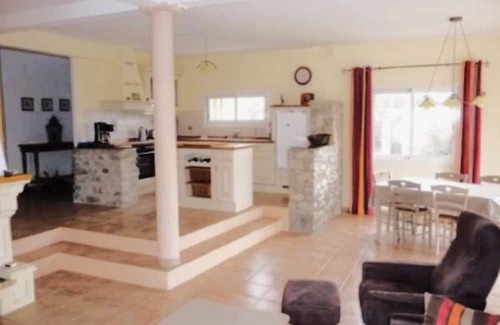 Chauzon House | Villa Chauzon, 3 bedrooms, 6 persons