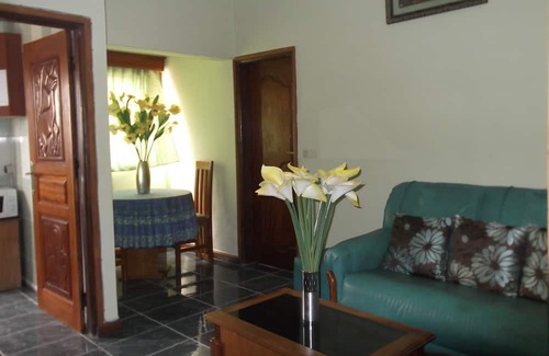 Yopougon Apartment | Hotel Résidence Georges Colette Abidjan