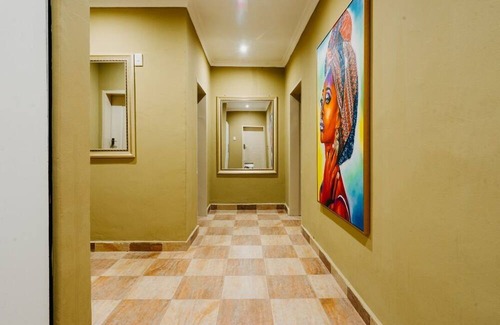 Lusaka Apartment | Located near Kenneth Kaunda International Airport and Garden City Mall!