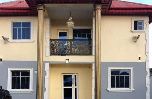 Osogbo Hotel | D Royale House