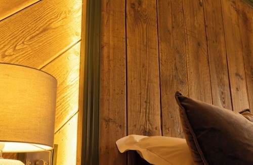 Ham Hotel | Blazing Donkey Country Hotel