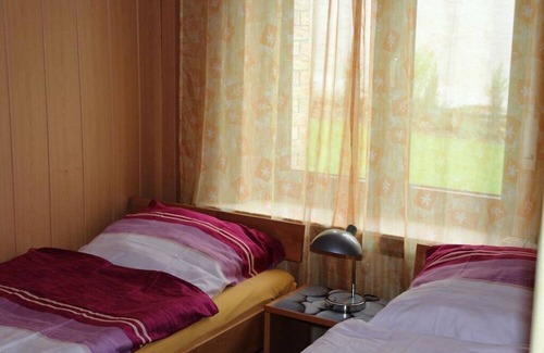 Kempenfeldrom Apartment | Holiday apartment Haus Heidegarten terrace