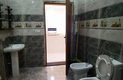 Bni Makada Apartment | Charming 1Bedroom Apartment with 2 Living Rooms Near Train Station & City Center