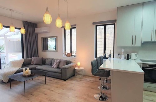 Platres House | Phaedrus Living: Luxury Maisonette Platres