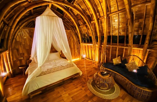 Sidemen Villa | Eco Bamboo House - EcoBreeze