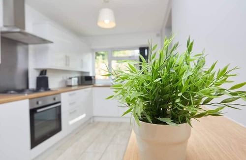 Barrow-on-Trent Apartment | New 2 Bed Littleover House