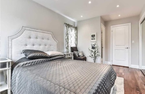 Lawrence Park Villa | Immaculate 3Br+3Ba Executive Townhouse