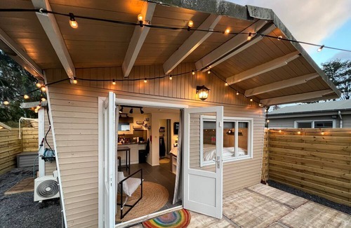 Geel Ski Chalet | Een Perfecte Mix van Natuur en Comfort.