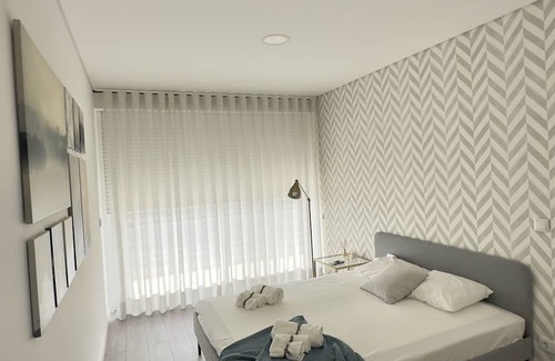 Peso da Regua Apartment | Douro Escape - Riverfront Apartment