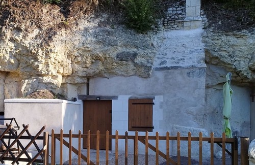Le Grand-Pressigny House | Vrbo Property