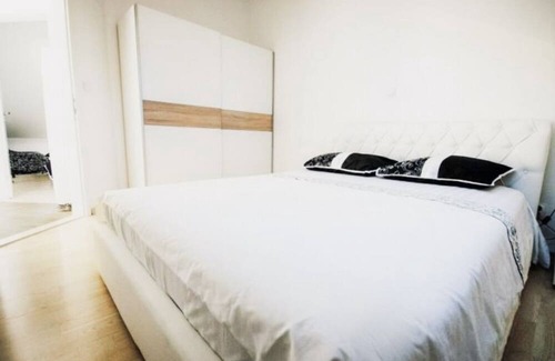Lapad House | Beach house with large terrace, balcony