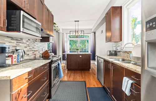 Whitehaven - Queensway Terrace North House | Cozy 4 BDR/5 beds with a Hot tub - Britannia Stay