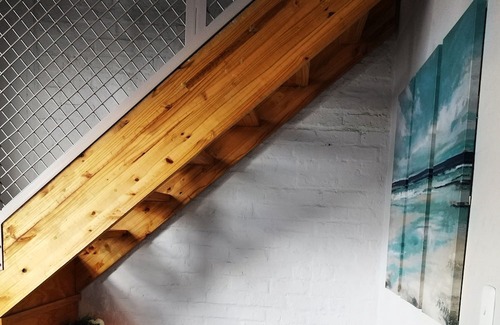 Downtown Johannesburg Apartment | Tranquil living: Cozy Apartment in Maboneng,steps away from Art, Cafes and Bars!