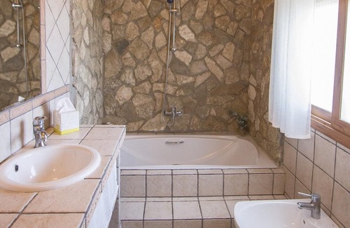 Subirats Villa | Indoor AND outdoor pools, Sauna, Gym, Games Area