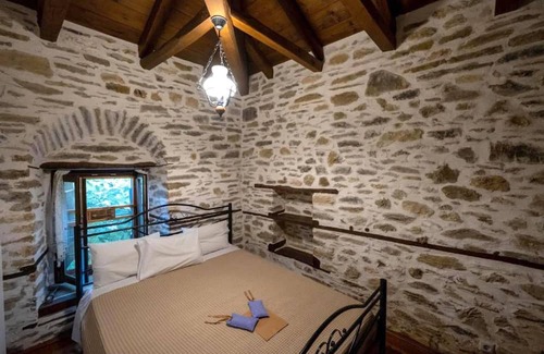 Vizitsa House | Suite ARCHONTIKON Pelion