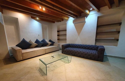 FERROCARRIL House | Casa Mederi