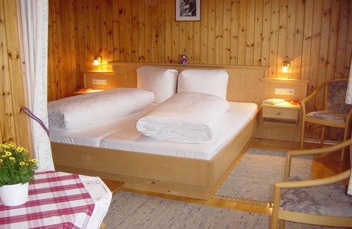 Marul Apartment | Apartment Almrausch - Haus Burgl