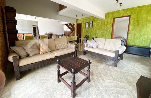 Pau Arcado House | House with a pool in Campo Limpo Paulista