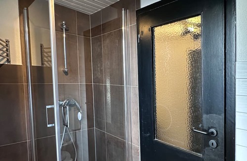 Buttelstedt Apartment | Modernes Studio in Malerischer Natur!