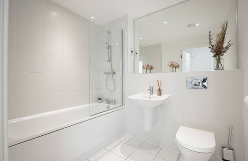 Nightingale Apartment | Contemporary 2-Bedroom Apart near Balham