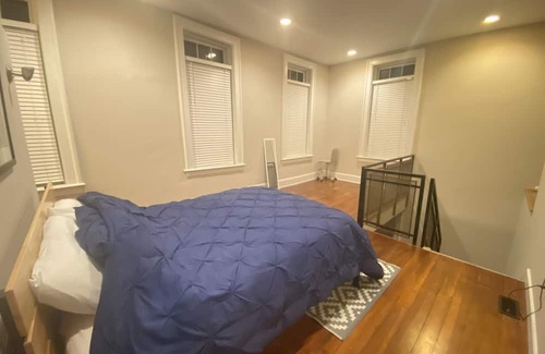 Pendleton Condo | Peaceful Getaway Queen Bed & Free Heated Garage Parking