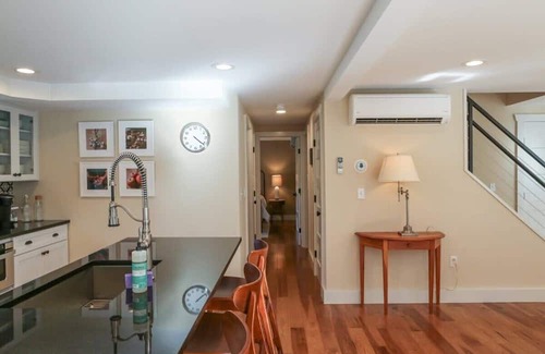 Jeffersonville House | Journeys End - Bright & Airy near Livingston Manor