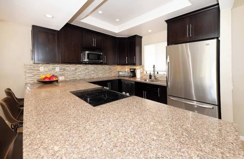 Palm Desert House | This house is a 2 bedroom(s), 2 bathrooms, located in Palm Desert, CA.