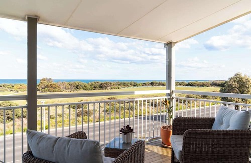 Torquay House | Absolute beachfront Views , Bohemian charm on the Esplanade.