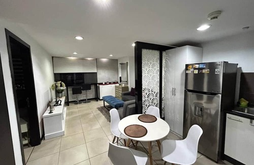 Guayaquil Apartment | River view suite in Pto Santana