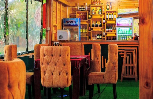 Morogoro House | Daga Camp - Charming 1-bedroom barn in delightful Mikumi with AC