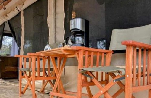 Mikumi House | Double G safaris and Camp Mikumi - Luxury Triple Room 3