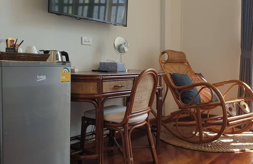 San Sai House | Fabulous 4-bedroom house with AC in Chiangmai
