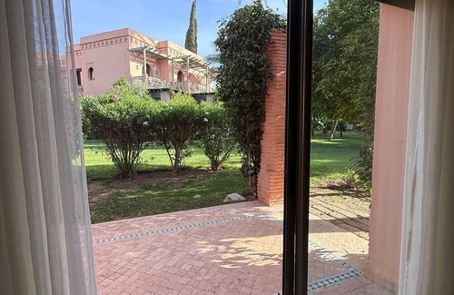 Palmeraie Apartment | 2-bed Apartment with Garden & shared Pool- Moroccan - Modern Style