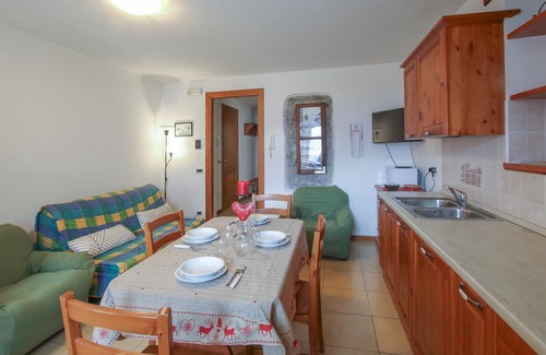 Lauco House | Lovely home in Avaglio with WiFi