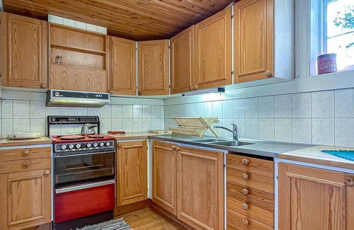 Arjang House | Awesome home in årjäng with house a panoramic view