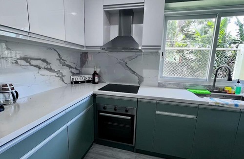 Boljoon House | Charming newly constructed 2 bedroom beach house with AC