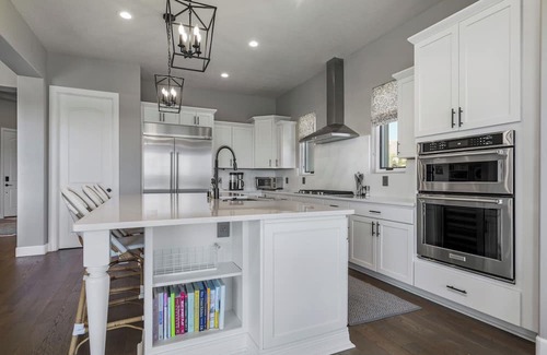 Las Campanas House | Stunning Modern Luxury - Spacious 4 Bedroom - Home Office + Gym - Views