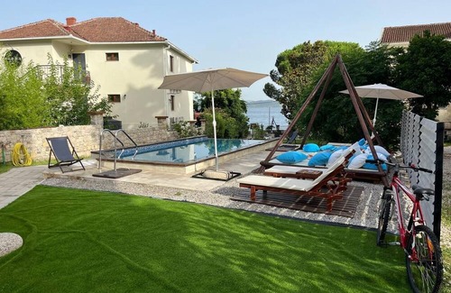 Bijela Apartment | Studio Apartment with Sea View and Balcony