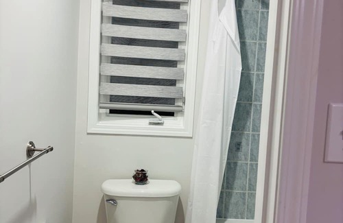 New Tecumseth House | Private room with shared bathroom