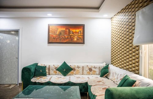Faridabad Other | Luxurious 4BHK Farmhouse Retreat with Private Pool
