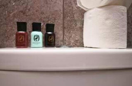 Uplands Apartment | Fully Equipped Kitchen, Double room, Parking