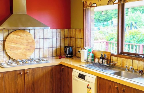 Yarra Glen House | Classic Farmhouse Vineyard Yarra Valley