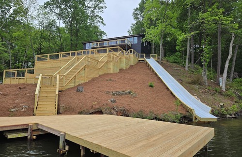 Alexander City House | Overlook Oasis on Martin