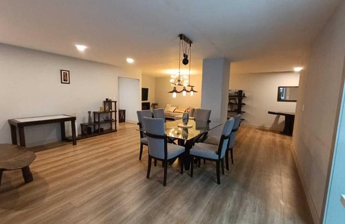 San Sebastian Apartment | Sunny spacious apartment in Cuenca