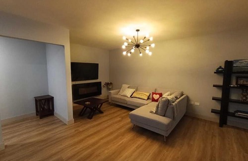 San Sebastian Apartment | Sunny spacious apartment in Cuenca