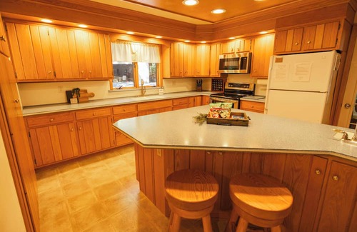 Elverson Ski Chalet | Blue Rock Chalet