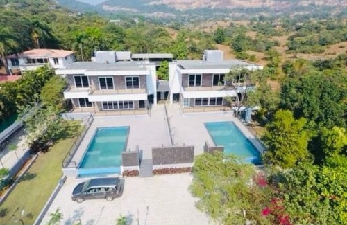 Lonavala Villa | Casa King & Casa Queen Luxury Villas are Exquisite Twin Villas